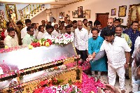 Celebs Pays Tribute to Super Star KrishnaCelebs Pays Tribute to Super Star Krishna